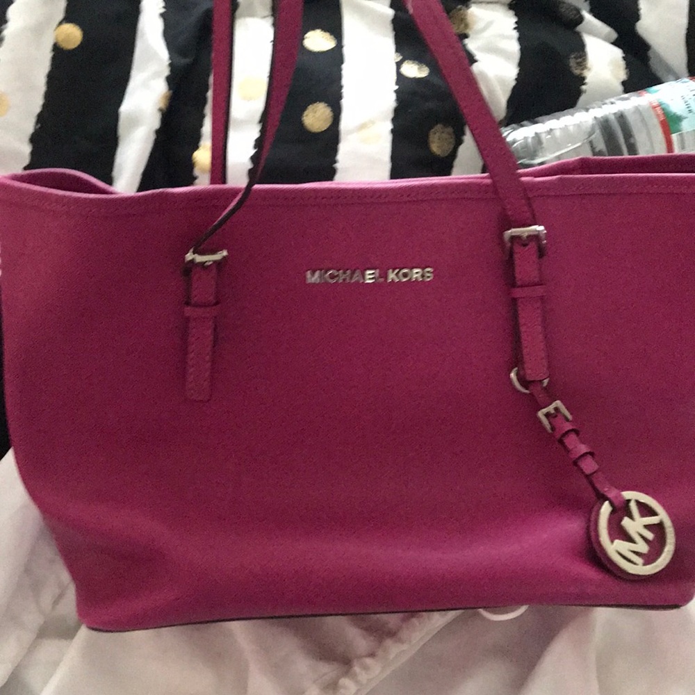 Purse - Picture 3 of 5